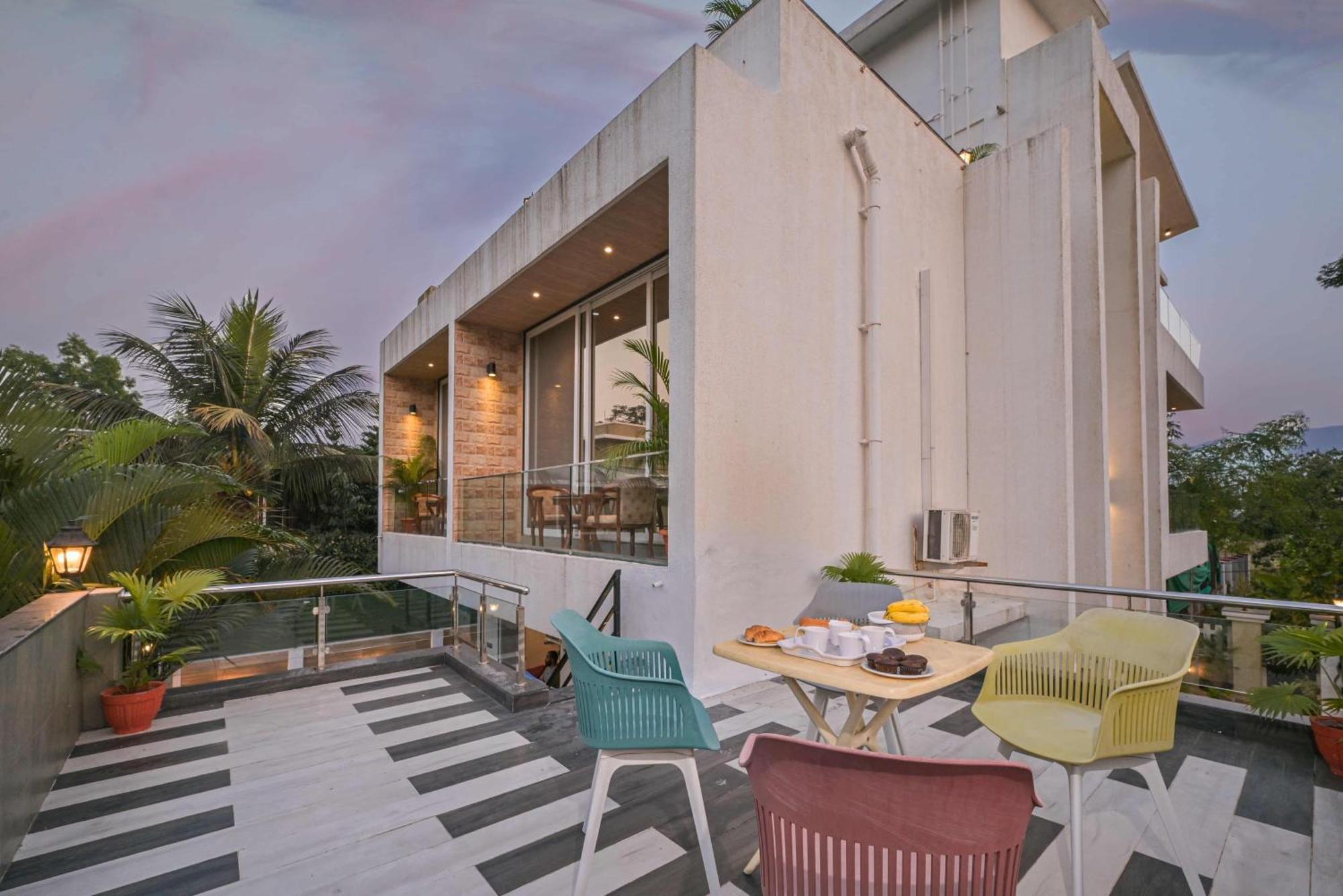 Elegant Villa By Tropicana Stays Lonavala Exteriér fotografie